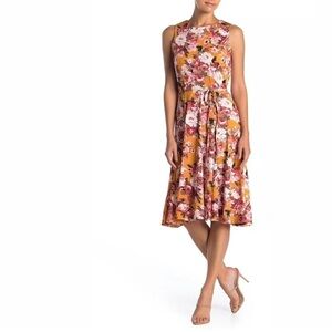 Superfoxx Floral Dress sz M